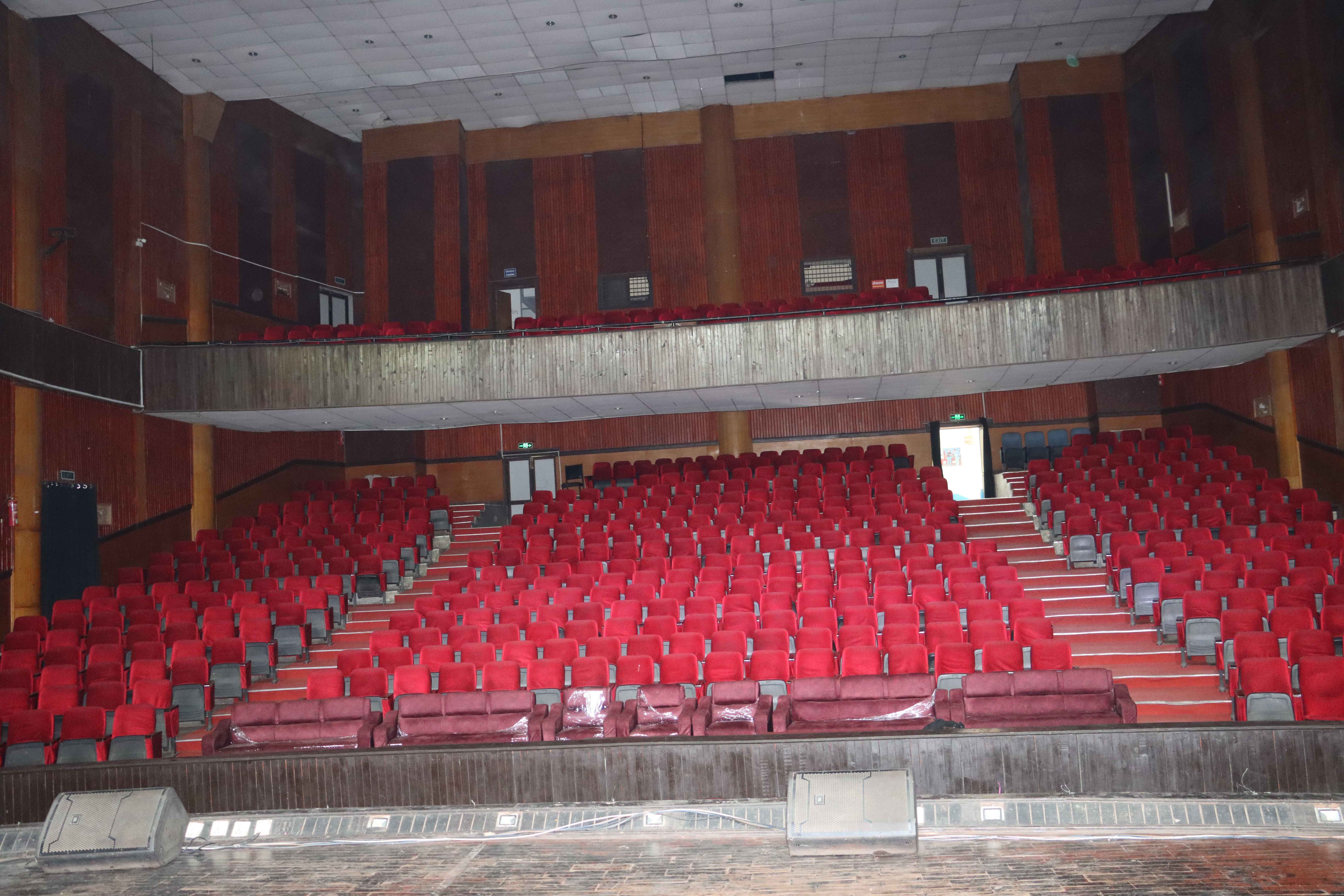 मेगा  हल